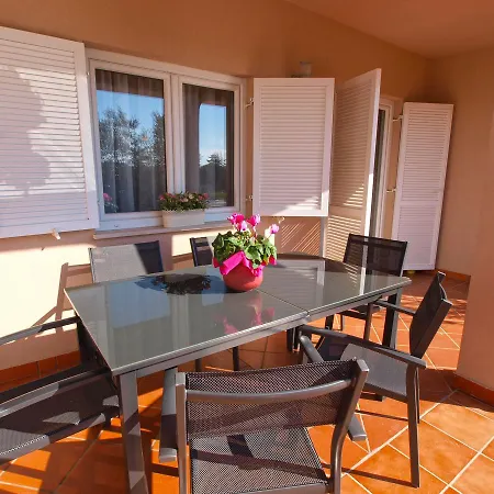 Apartman Iva 1534 *